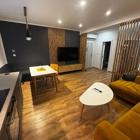 Sihot - Parkovanie A Nabijanie Ev Apartment *