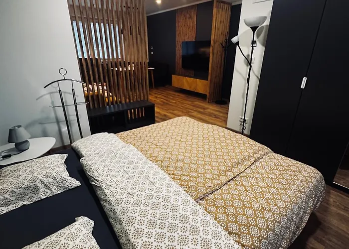 Studio Sihot - Parkovanie A Nabijanie Ev Apartment *